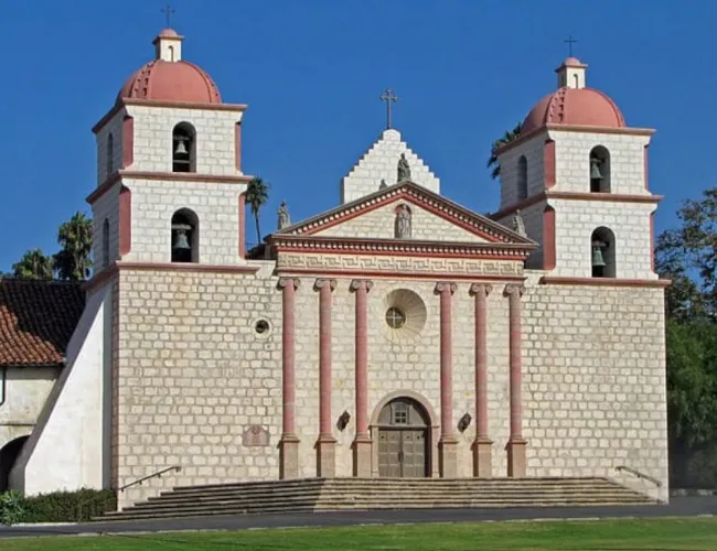 Best Historical Santa Barbara Attractions