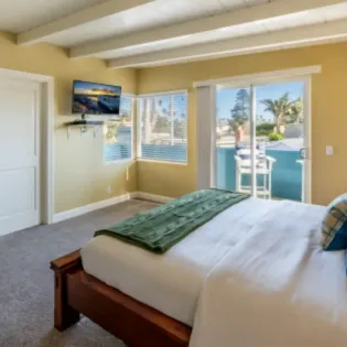 14 summer sunset bedroom1