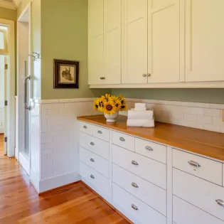 6.2 foxen canyon retreat bathroom 1