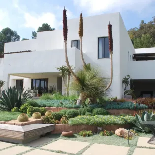 montecito modern exterior2