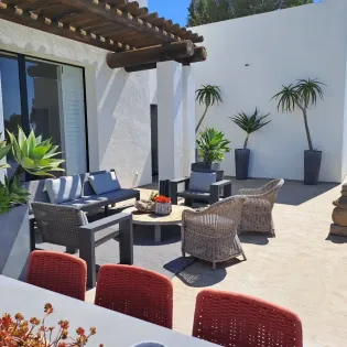 montecito modern patio2